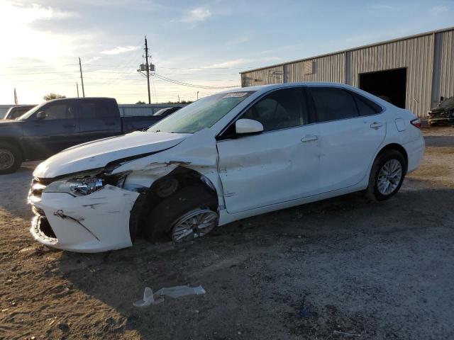 Photo 1 from auction – 2017 TOYOTA CAMRY LE with VIN 4T1BF1FK6HU691766