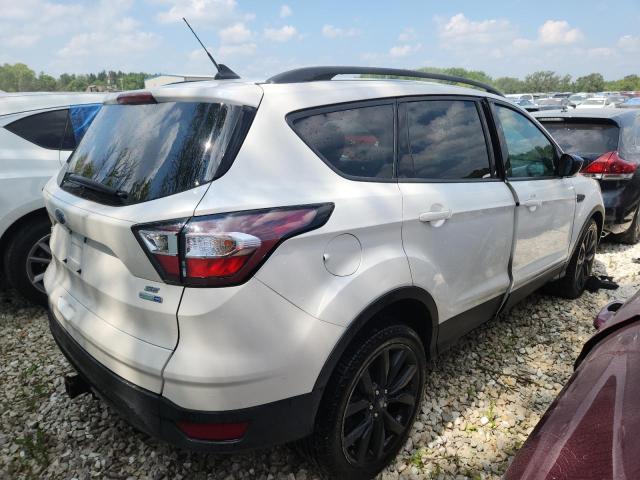 Photo 3 from auction – 2018 FORD ESCAPE SE with VIN 1FMCU9GD3JUB73581