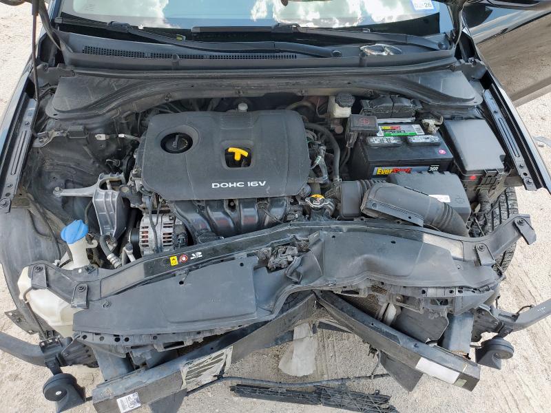 Photo 11 from auction – 2017 HYUNDAI ELANTRA SE with VIN 5NPD74LF2HH112463
