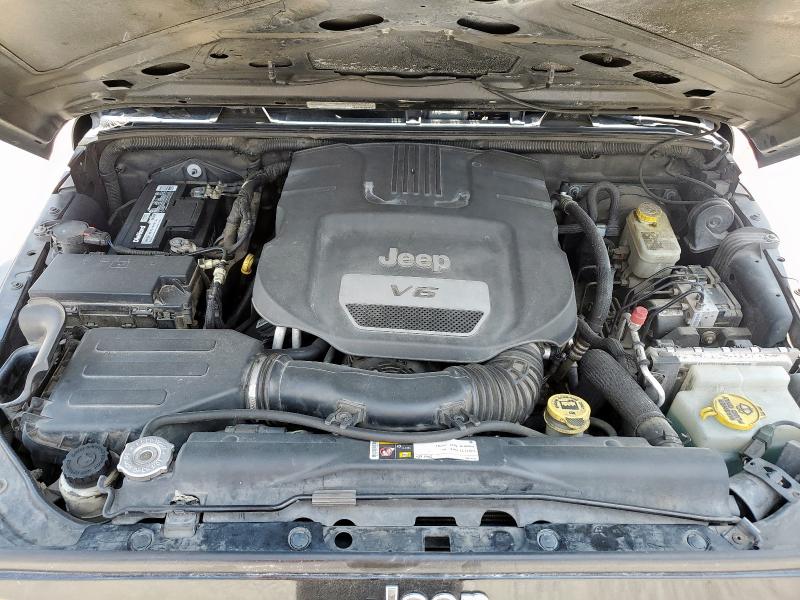 Photo 11 from auction – 2014 JEEP WRANGLER U with VIN 1C4BJWDG8EL251144