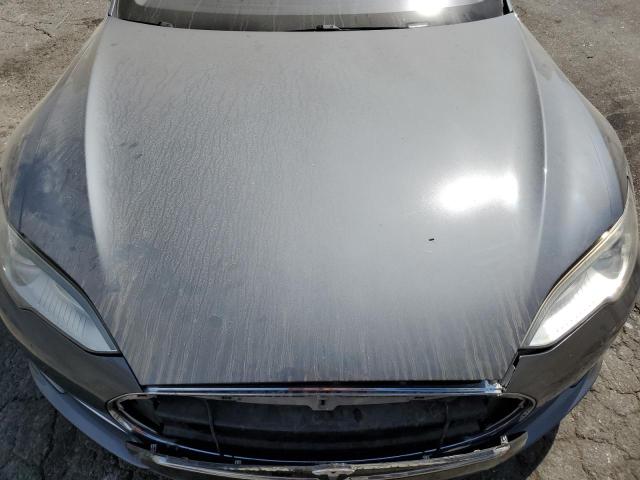 Photo 11 from auction – 2013 TESLA MODEL S with VIN 5YJSA1CP9DFP22630