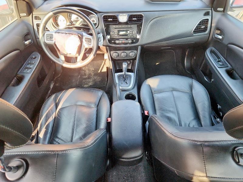 Photo 8 from auction – 2013 CHRYSLER 200 LIMITE with VIN 1C3CCBCG8DN527144