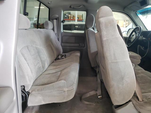 Photo 10 from auction – 2000 CHEVROLET 1500 with VIN 2GCEK19T1Y1254402