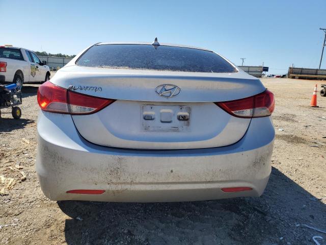Photo 6 from auction – 2012 HYUNDAI ELANTRA GL with VIN 5NPDH4AE4CH080552