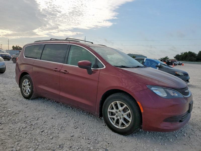 Photo 4 from auction – 2020 CHRYSLER VOYAGER LX with VIN 2C4RC1DG4LR164101