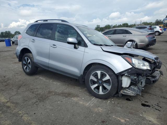 Photo 4 from auction – 2017 SUBARU FORESTER 2.5I PREMIUM with VIN JF2SJAGC8HH447105
