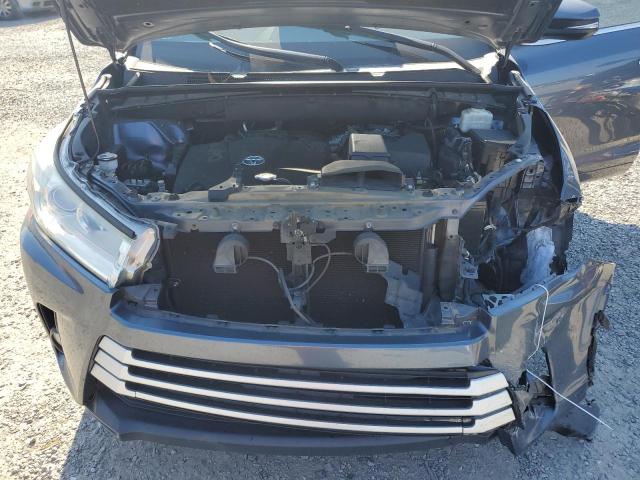 Photo 12 from auction – 2017 TOYOTA HIGHLANDER with VIN 5TDKZRFH7HS512315