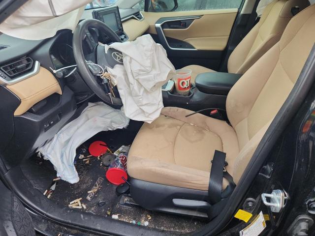 Photo 7 from auction – 2019 TOYOTA RAV4 LE with VIN JTMH1RFV5KD031666