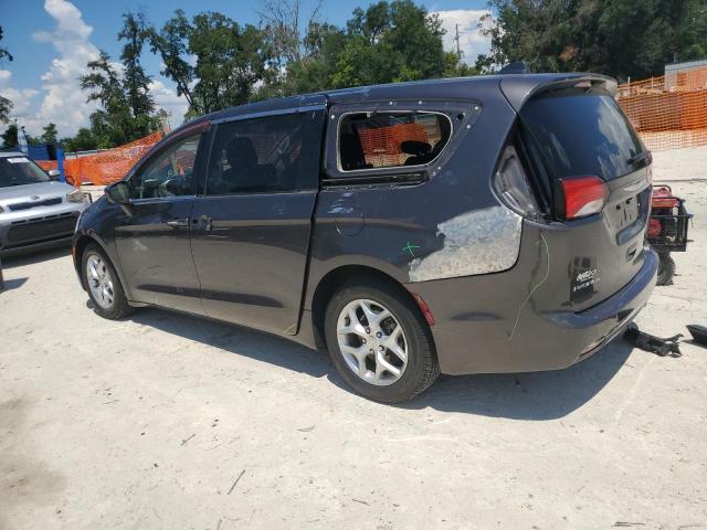 Photo 2 from auction – 2017 CHRYSLER PACIFICA T with VIN 2C4RC1BG2HR816885
