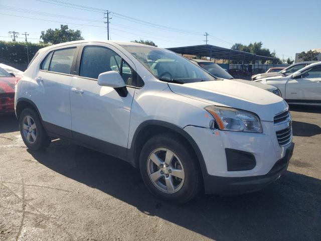 Photo 4 from auction – 2015 CHEVROLET TRAX 1LS with VIN 3GNCJPSB4FL256906