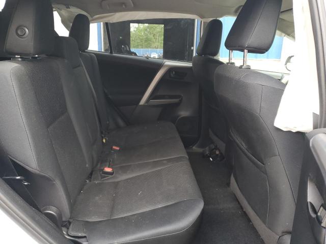 Фото 11 с аукциона – 2017 TOYOTA RAV4 LE с VIN 2T3BFREV2HW657261