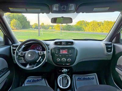 Photo 9 from auction – 2015 KIA SOUL with VIN KNDJN2A26F7235505