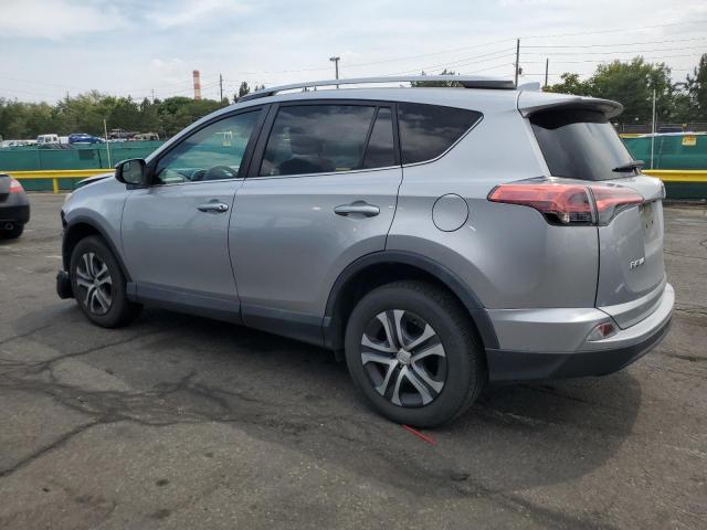 Photo 2 from auction – 2017 TOYOTA RAV4 LE with VIN 2T3BFREV9HW595566