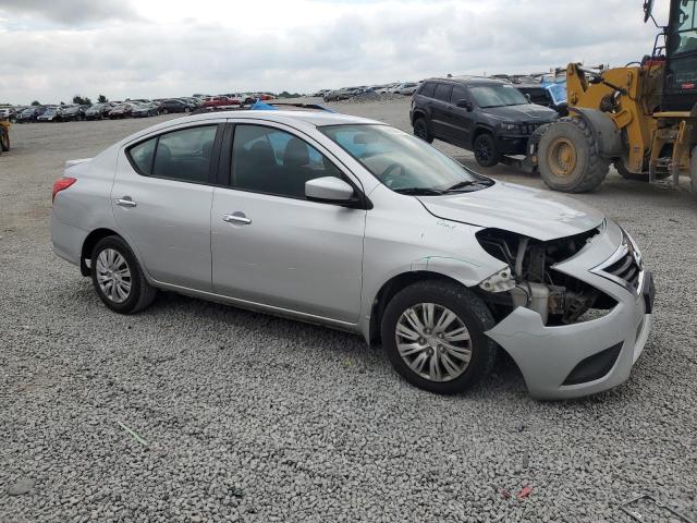 Photo 4 from auction – 2018 NISSAN VERSA S with VIN 3N1CN7AP1JL822445