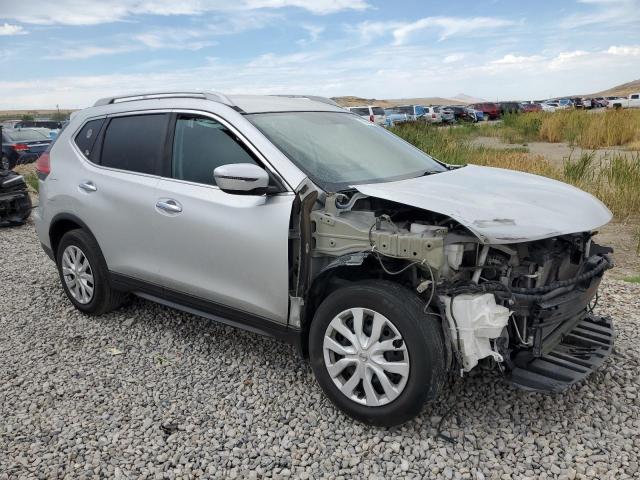 Photo 4 from auction – 2017 NISSAN ROGUE S with VIN 5N1AT2MM5HC730822