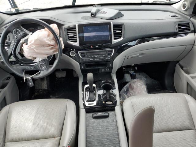 Photo 8 from auction – 2017 HONDA RIDGELINE with VIN 5FPYK3F73HB001182