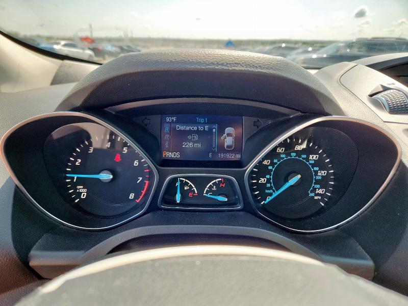 Zdjęcie 9 z aukcji – 2015 FORD ESCAPE SE z VIN 1FMCU9G91FUC64853