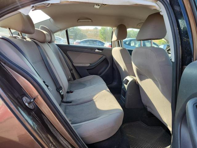 Photo 10 from auction – 2013 VOLKSWAGEN JETTA BASE with VIN 3VW1K7AJ4DM272033