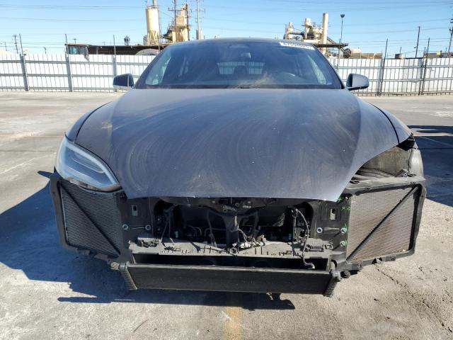 Photo 5 from auction – 2017 TESLA MODEL S with VIN 5YJSA1E22HF229606