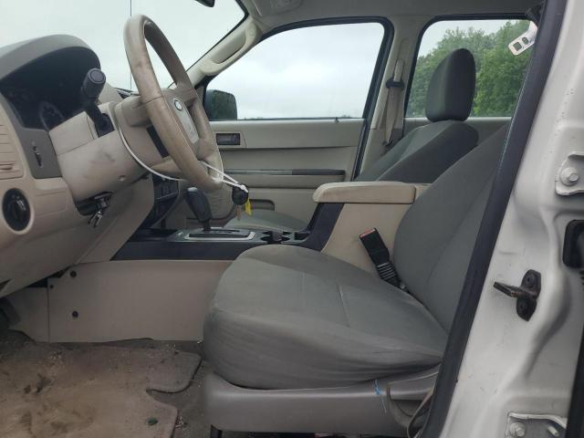 Photo 7 from auction – 2010 FORD ESCAPE XLS with VIN 1FMCU0C74AKA10087