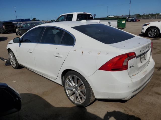 Photo 2 from auction – 2016 VOLVO S60 PLATINUM with VIN LYV402FM7GB101444