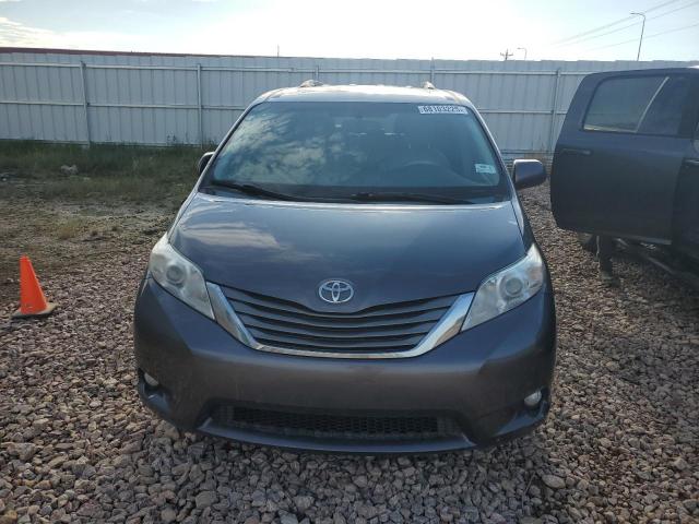 Photo 5 from auction – 2014 TOYOTA SIENNA XLE with VIN 5TDYK3DCXES454506