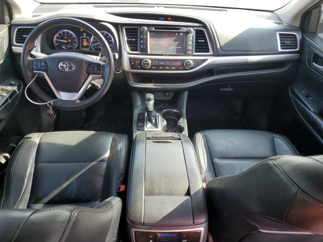 Photo 8 from auction – 2015 TOYOTA HIGHLANDER with VIN 5TDJKRFH5FS182719