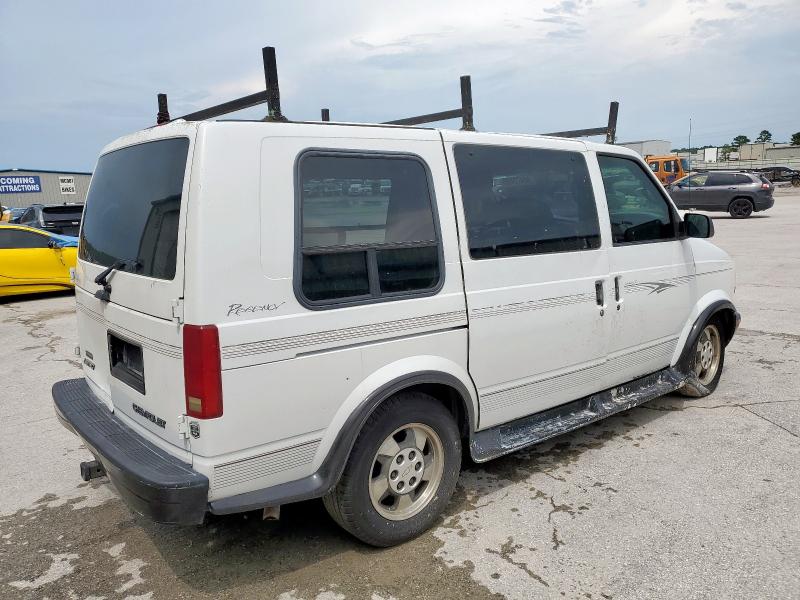 Photo 3 from auction – 2003 CHEVROLET ASTRO with VIN 1GBDM19X63B136142