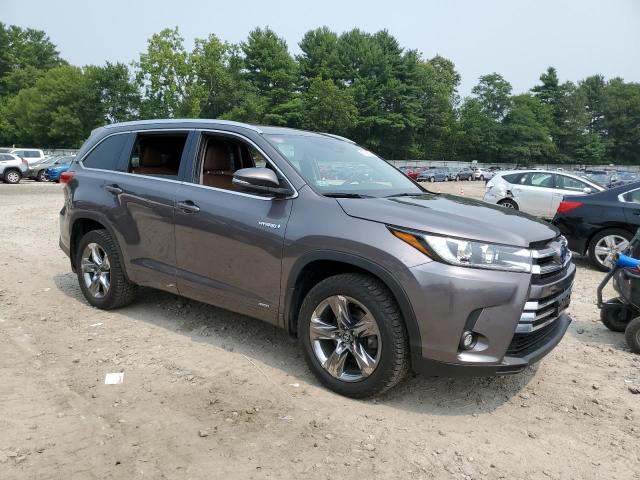 Photo 4 from auction – 2019 TOYOTA HIGHLANDER with VIN 5TDDGRFH7KS055530