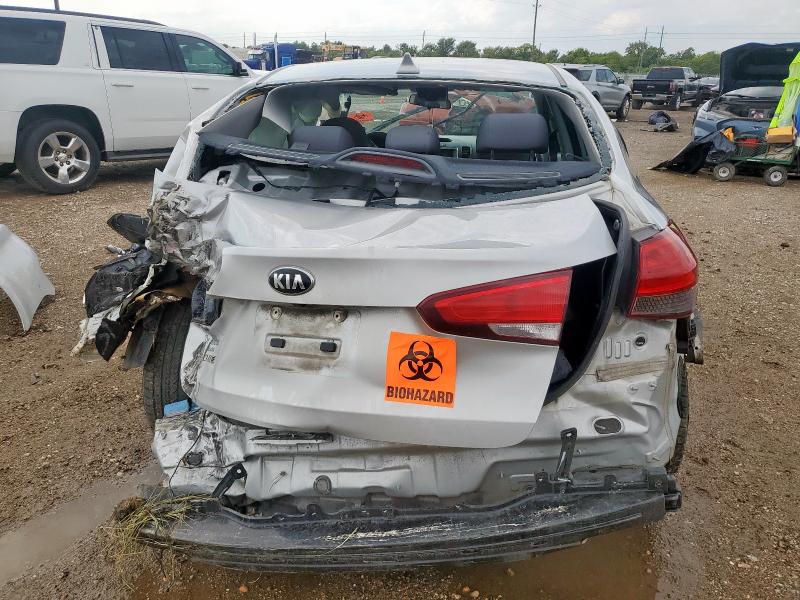 Photo 6 from auction – 2018 KIA FORTE LX with VIN 3KPFL4A79JE263276