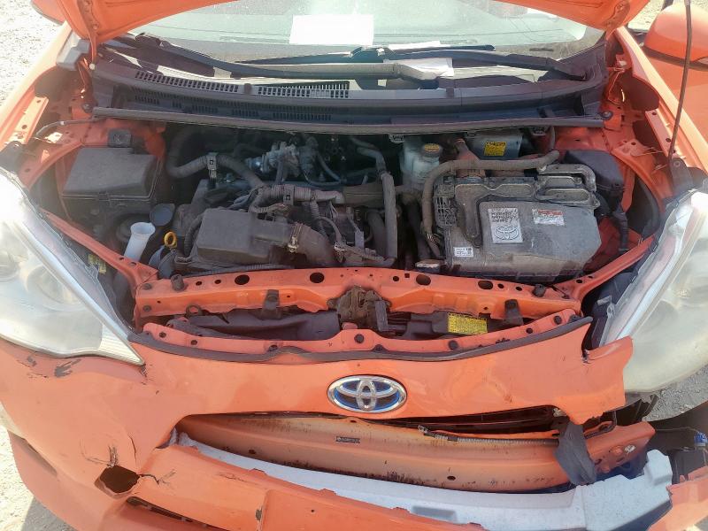 Photo 11 from auction – 2012 TOYOTA PRIUS C with VIN JTDKDTB33C1019310