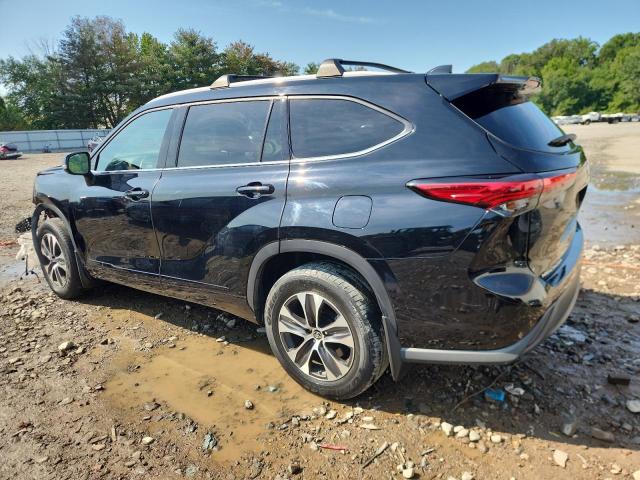 Photo 2 from auction – 2022 TOYOTA HIGHLANDER with VIN 5TDHZRBH0NS574196