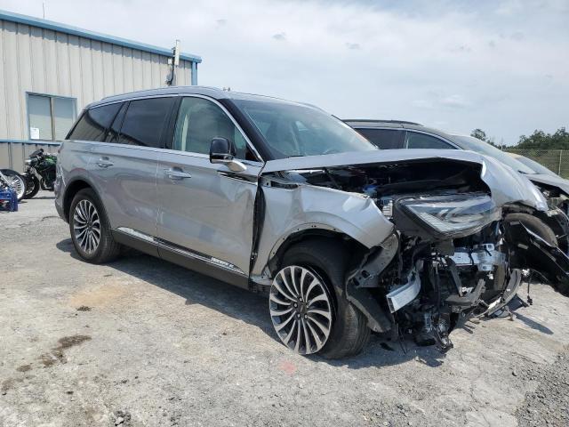 Photo 4 from auction – 2023 LINCOLN AVIATOR with VIN 5LM5J6XC6PGL03123