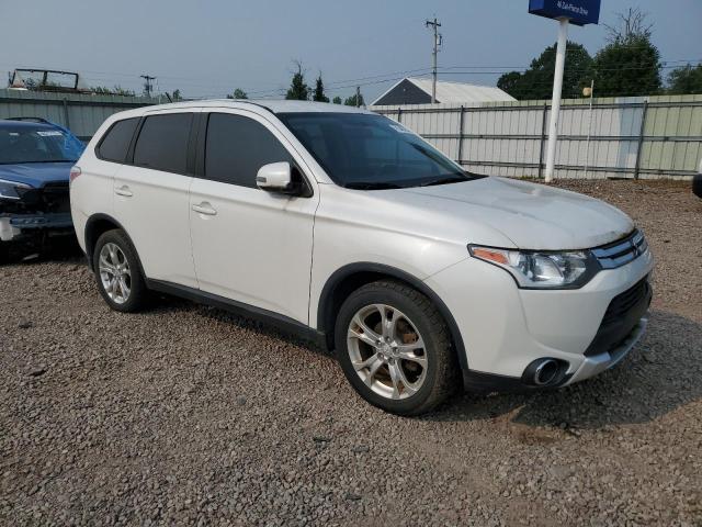 Photo 4 from auction – 2015 MITSUBISHI OUTLANDER with VIN JA4AZ3A34FZ008265
