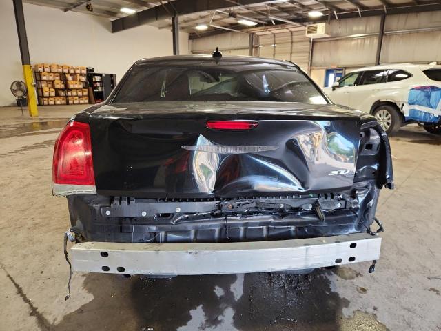 Photo 6 from auction – 2015 CHRYSLER 300 LIMITE with VIN 2C3CCAAG4FH756008