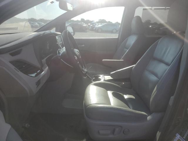 Photo 7 from auction – 2015 TOYOTA SIENNA XLE with VIN 5TDDK3DC2FS094437