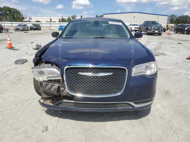 Photo 5 from auction – 2017 CHRYSLER 300 LIMITE with VIN 2C3CCARG8HH577803