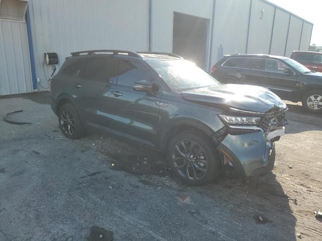 Photo 4 from auction – 2023 KIA SORENTO EX with VIN 5XYRHDLF6PG179785