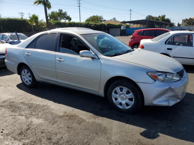 Photo 4 from auction – 2003 TOYOTA CAMRY LE with VIN 4T1BE32K83U786245