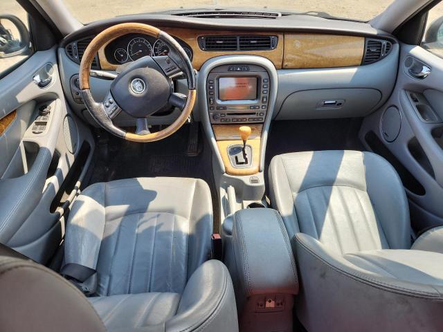 Photo 8 from auction – 2004 JAGUAR X-TYPE with VIN SAJEA51C44WE15015