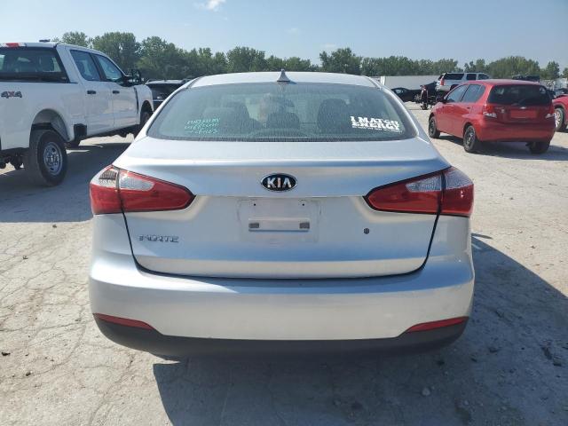 Photo 6 from auction – 2015 KIA FORTE LX with VIN KNAFK4A62F5302316