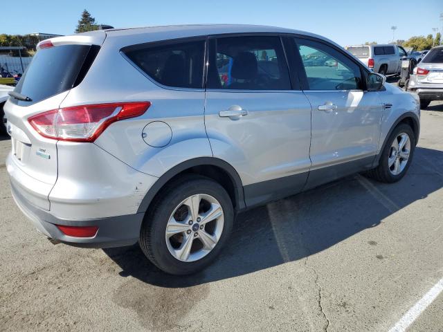 Photo 3 from auction – 2016 FORD ESCAPE SE with VIN 1FMCU0GX5GUA30064
