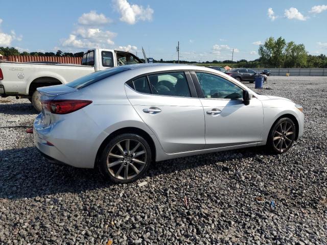 Photo 3 from auction – 2018 MAZDA 3 TOURING with VIN 3MZBN1V36JM201108