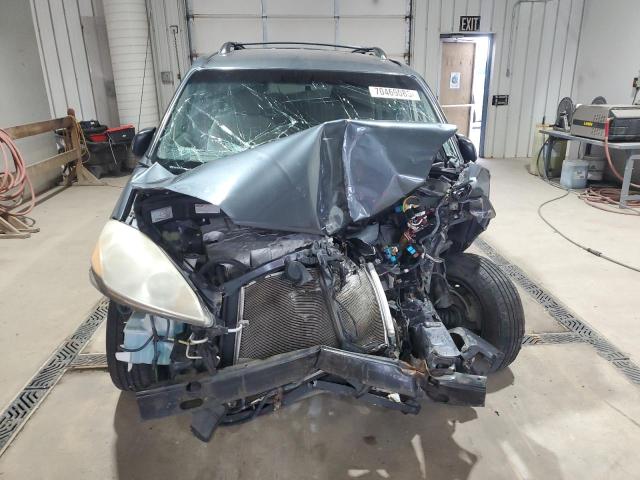 Photo 5 from auction – 2010 TOYOTA SIENNA CE with VIN 5TDKK4CC5AS324107