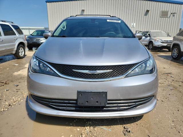 Photo 5 from auction – 2017 CHRYSLER PACIFICA T with VIN 2C4RC1DG1HR515165
