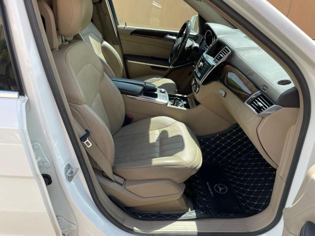 Photo 5 from auction – 2014 MERZ GL 450 4MATIC with VIN 4JGDF7CE4EA317079