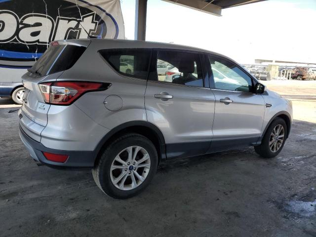 Photo 3 from auction – 2017 FORD ESCAPE SE with VIN 1FMCU0GD5HUA54663