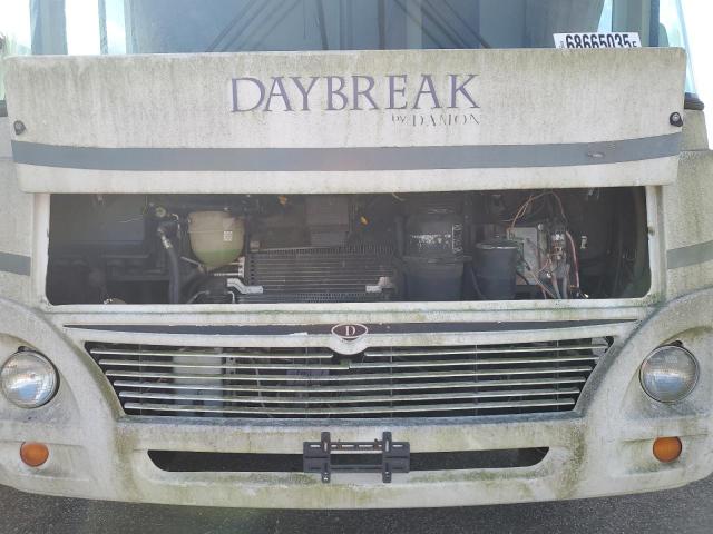 Photo 7 from auction – 2004 DAMON DAYBREAK with VIN 1FCNF53S930A04292