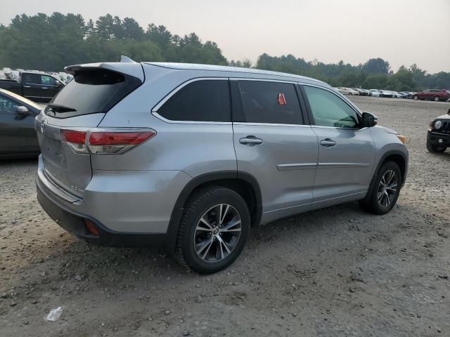 Photo 3 from auction – 2016 TOYOTA HIGHLANDER with VIN 5TDJKRFH0GS265850