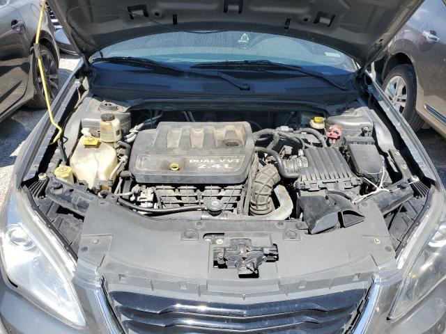Photo 11 from auction – 2012 CHRYSLER 200 TOURIN with VIN 1C3CCBBB8CN120882